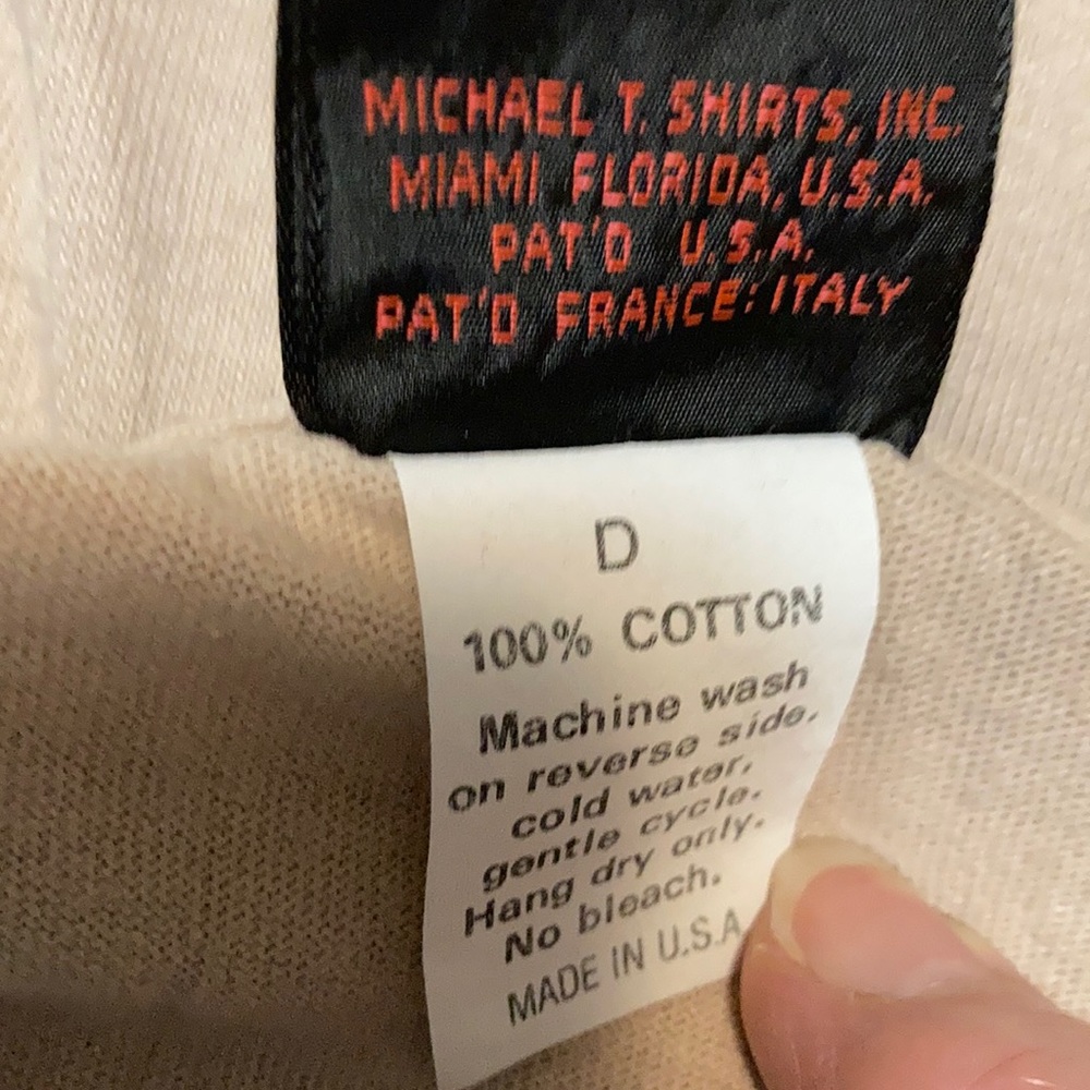 Diamond Dust Tee “So Unique” - Picture 6 of 6